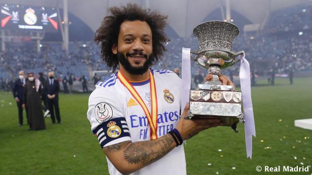 1642407718071046148.jpg _PCA1977_hThumb.jpg